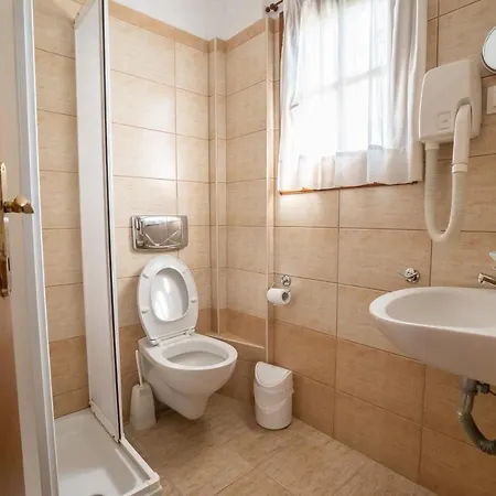 στουντιοσ τακοσ Apartment Kala Nera